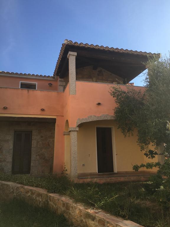 I Mari Di Gallura Apartment San Teodoro  Dış mekan fotoğraf